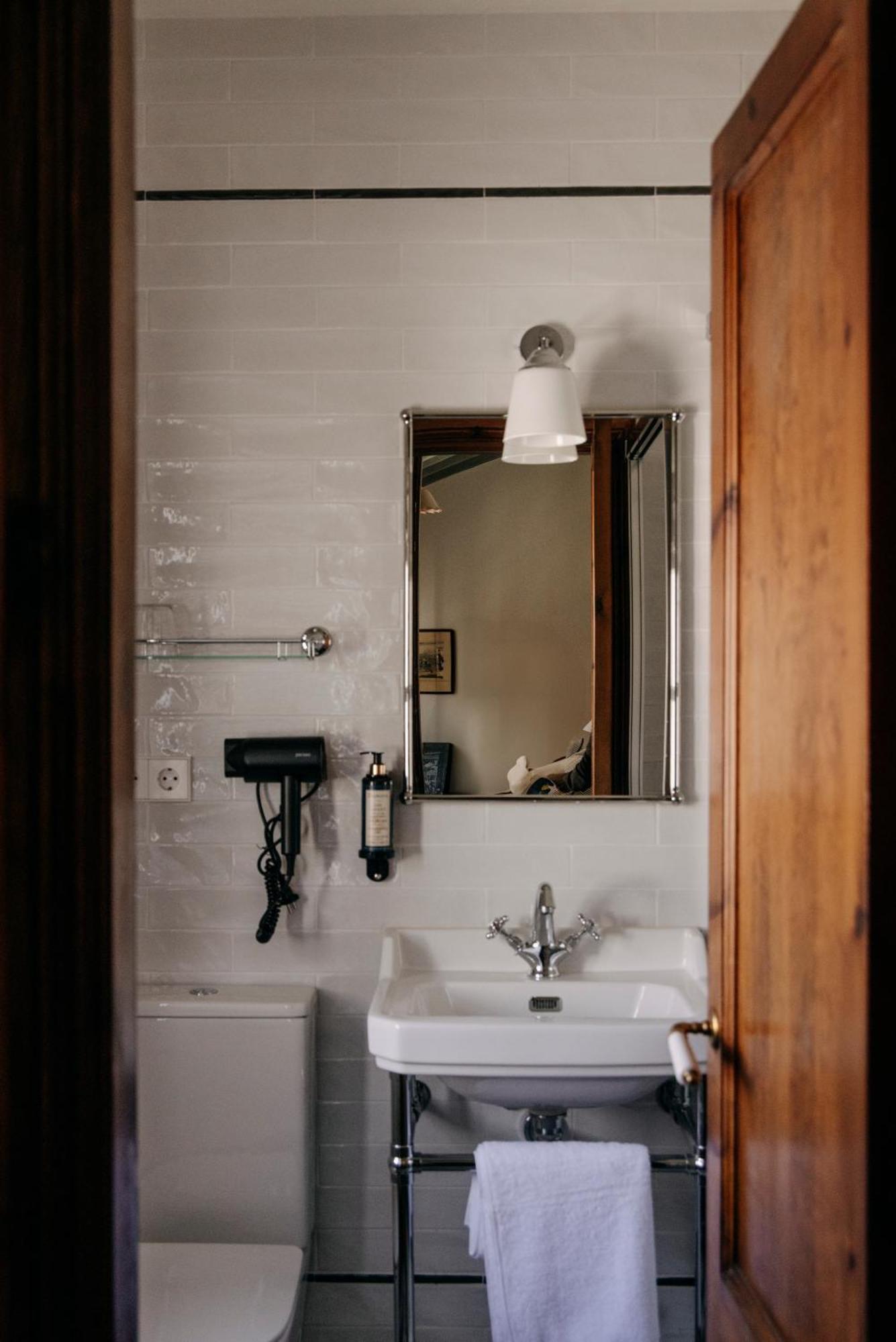 Hotel Pax Casona Del Busto Pravia Buitenkant foto