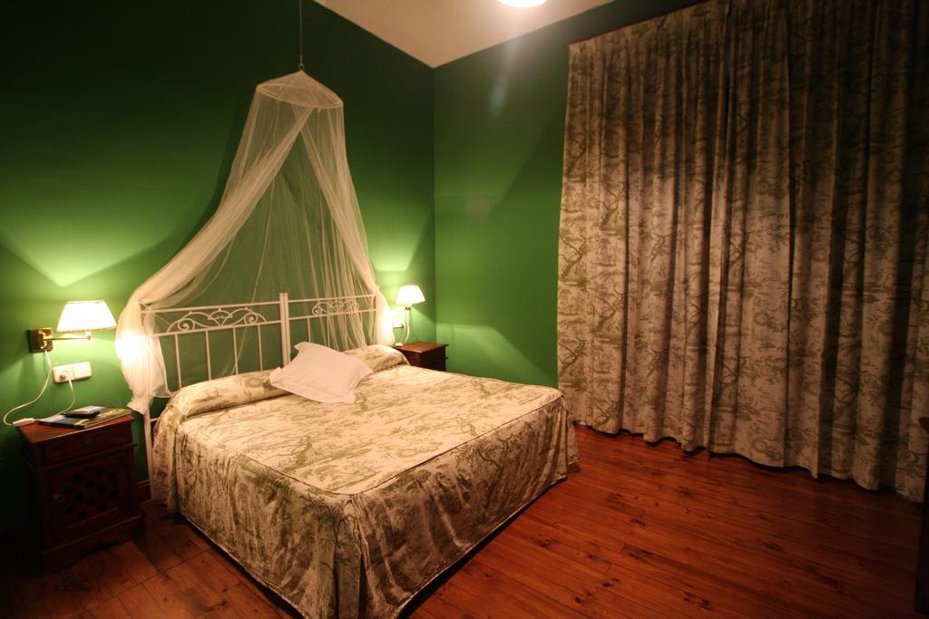 Hotel Pax Casona Del Busto Pravia Buitenkant foto